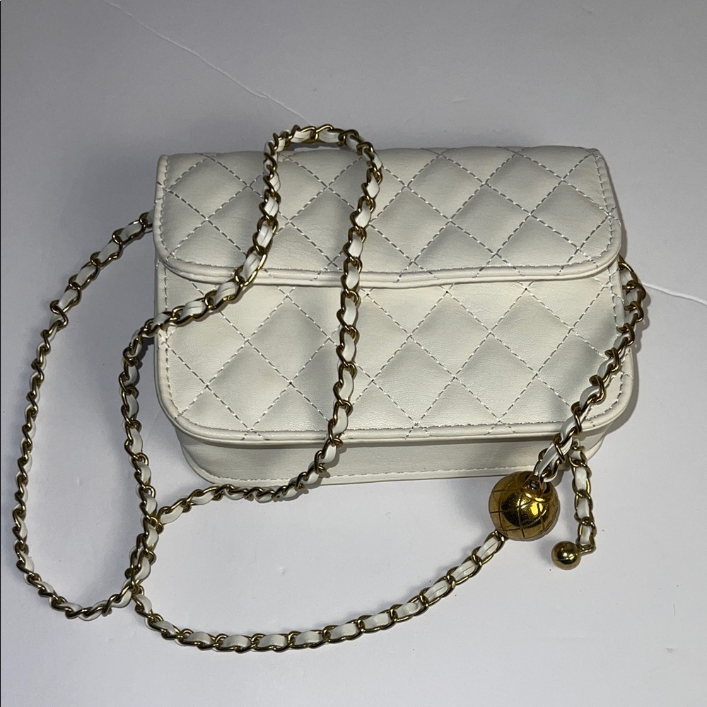 Quilted White Crossbody Bag with Gold Chain